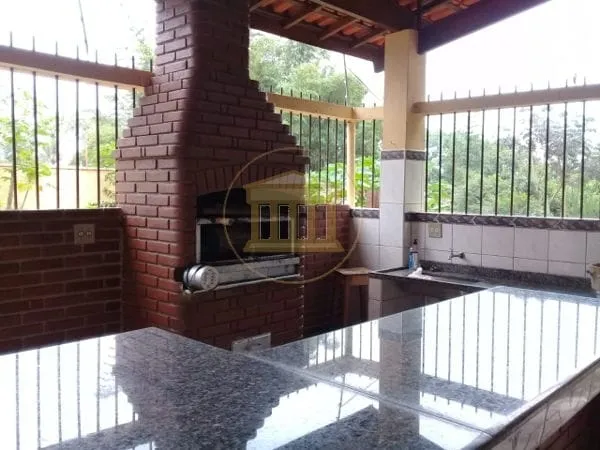 Foto do imóvel Casa à venda 2 Quartos, 1 Suite, 3 Vagas, 2000M², Água Preta, Pindamonhangaba - SP