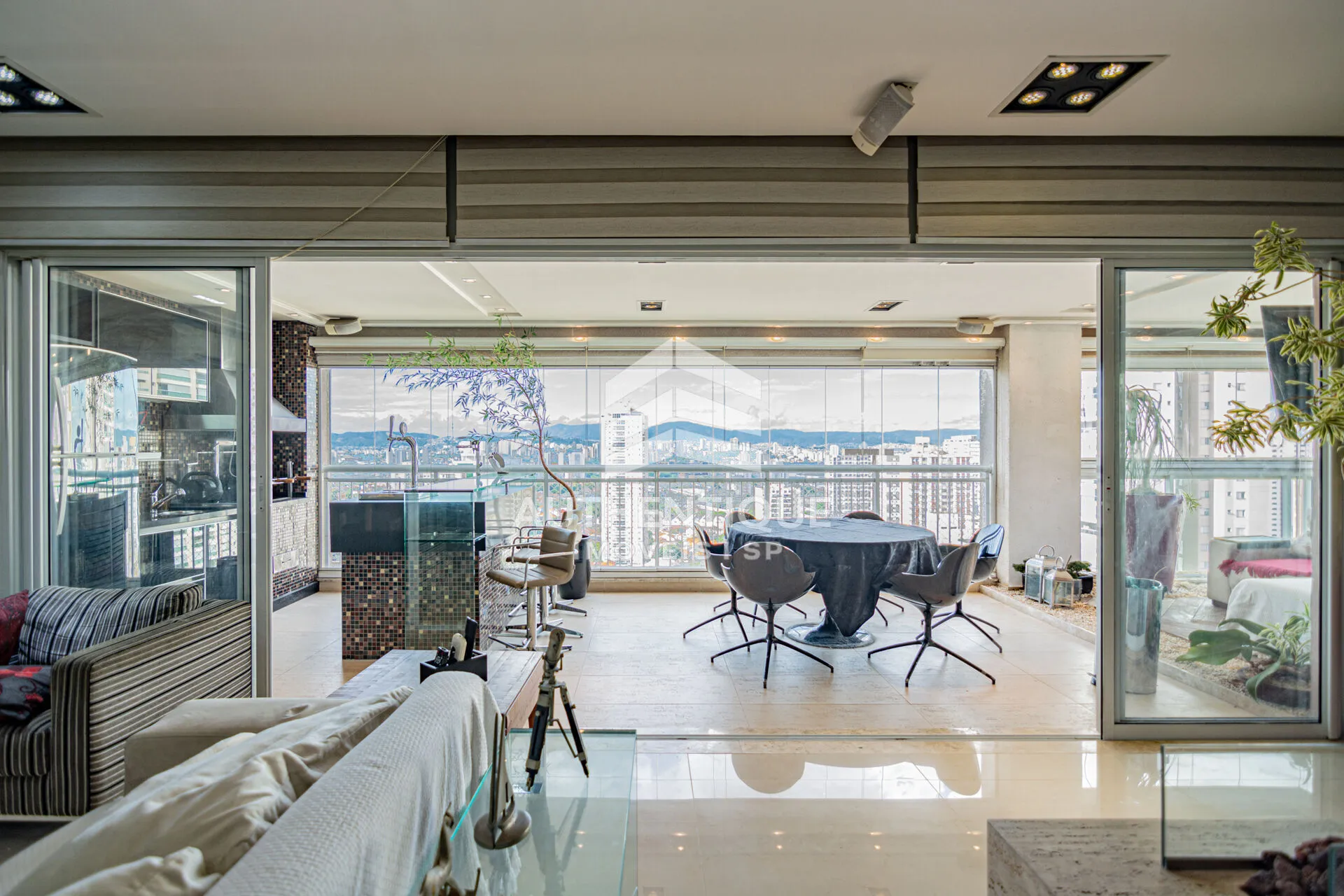 Imagem SOLLO VILA ROMANA - Apartamento no bairro Vila Romana à venda