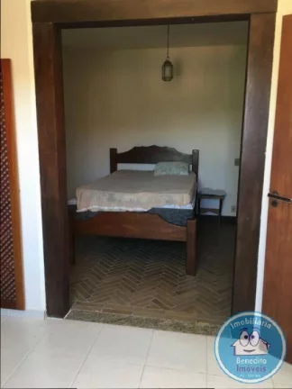 Imagem Vendo casa bem localizada em Porto Seguro Village II