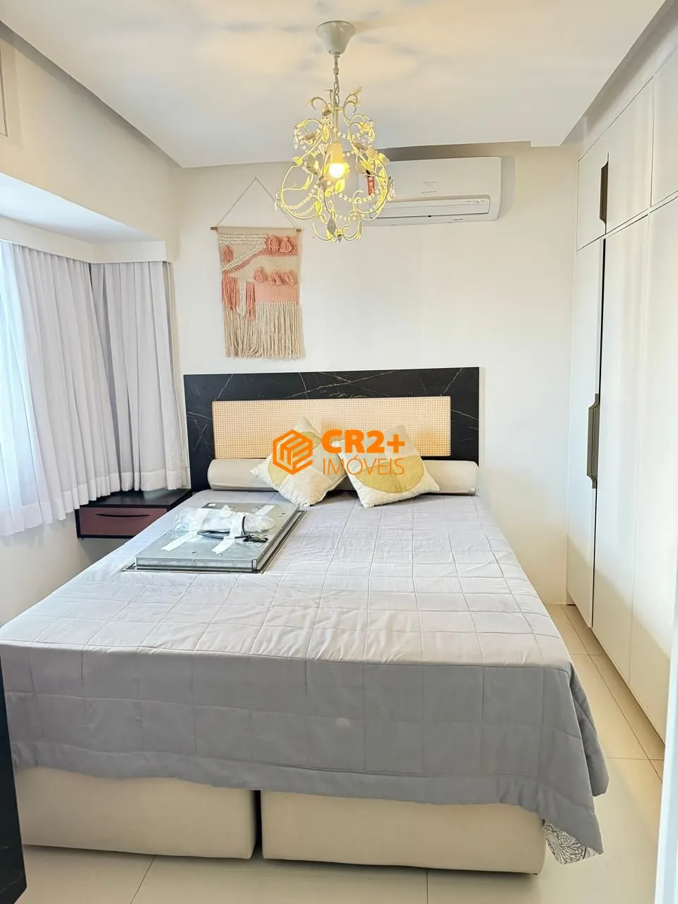 Imagem vendo apartamento 04 quartos 03 suítes 03 vagas de garagem 207 m2 em Candeias