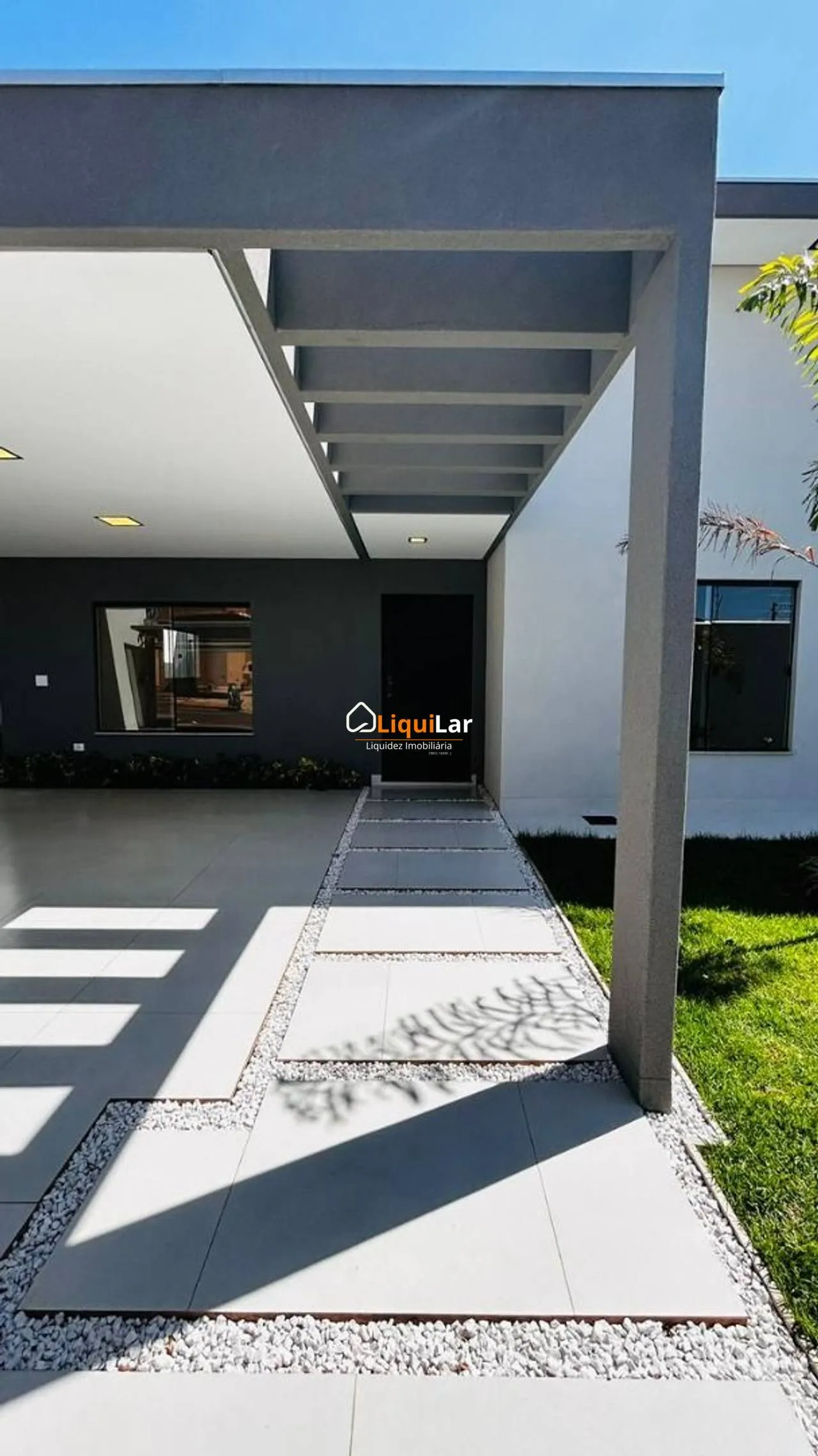 Imagem Casa alto padrão 3 suítes no Seminário