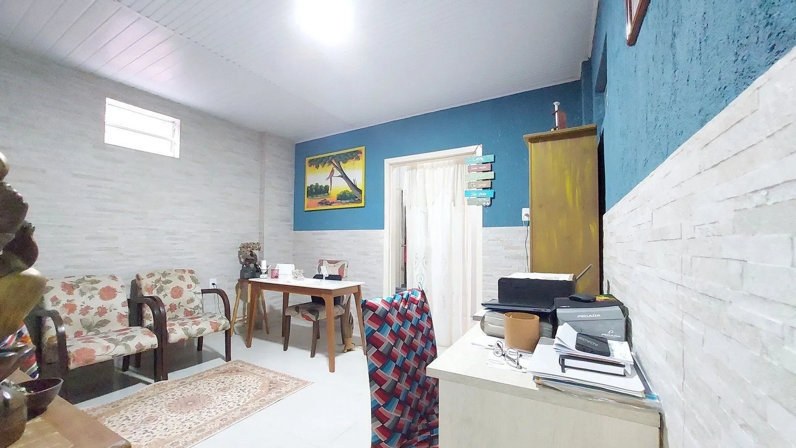 Imagem Casa com 3 dormitórios á venda no Bairro Sarandi, Porto Alegre