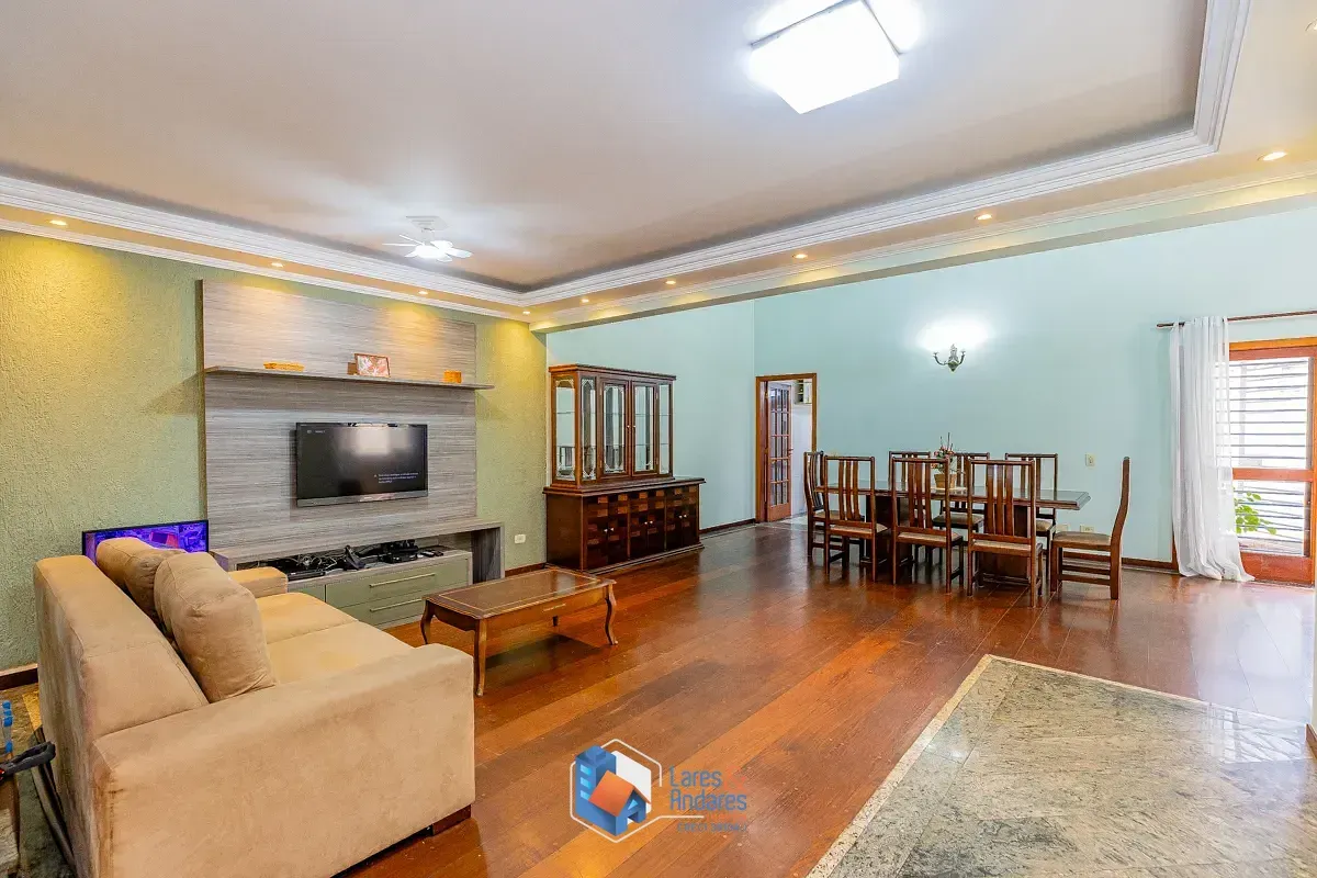 Imagem Sobrado para venda em Jardim Marajoara com 4 quartos, sendo 4 suítes, 276m²