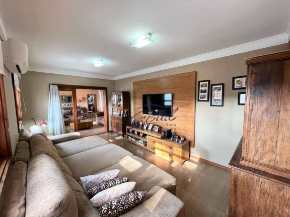 Imagem Casa Térrea impecável - 5 dormitórios - 3 suítes - Piscina!