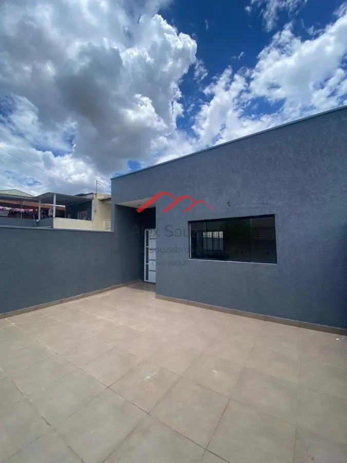 Casa para Venda em Sumaré, Jardim dos Ipês, 2 dormitórios, 1 suíte, 1 banheiro, 2 vagas