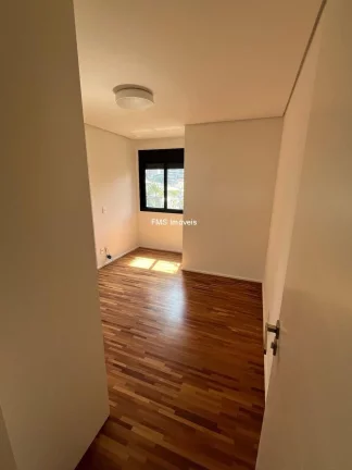 Imagem Apartamento de luxo na Vila Romana: 3 quartos, 1 suíte, 5 banheiros, 3 vagas - 187m² - São Paulo-SP
