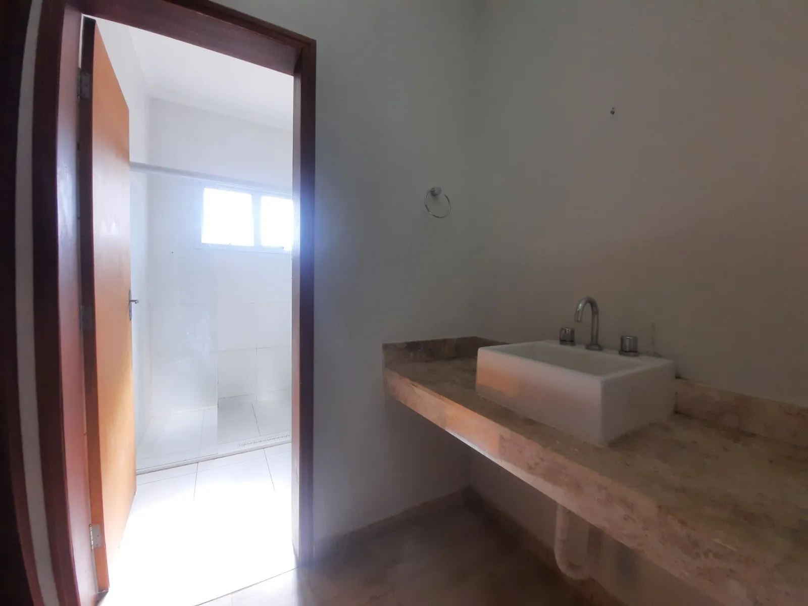 Imagem Casa de luxo em condomínio no Jardim Novo Mundo, Sorocaba-SP: 4 quartos, 2 suítes, 3 salas, 6 banheiros, 8 vagas, 331m². Venda ou locação!