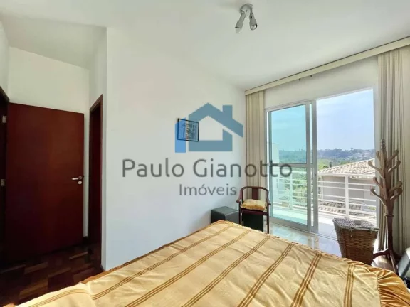 Imagem Casa de Luxo è Venda no Golf Village Granja Viana