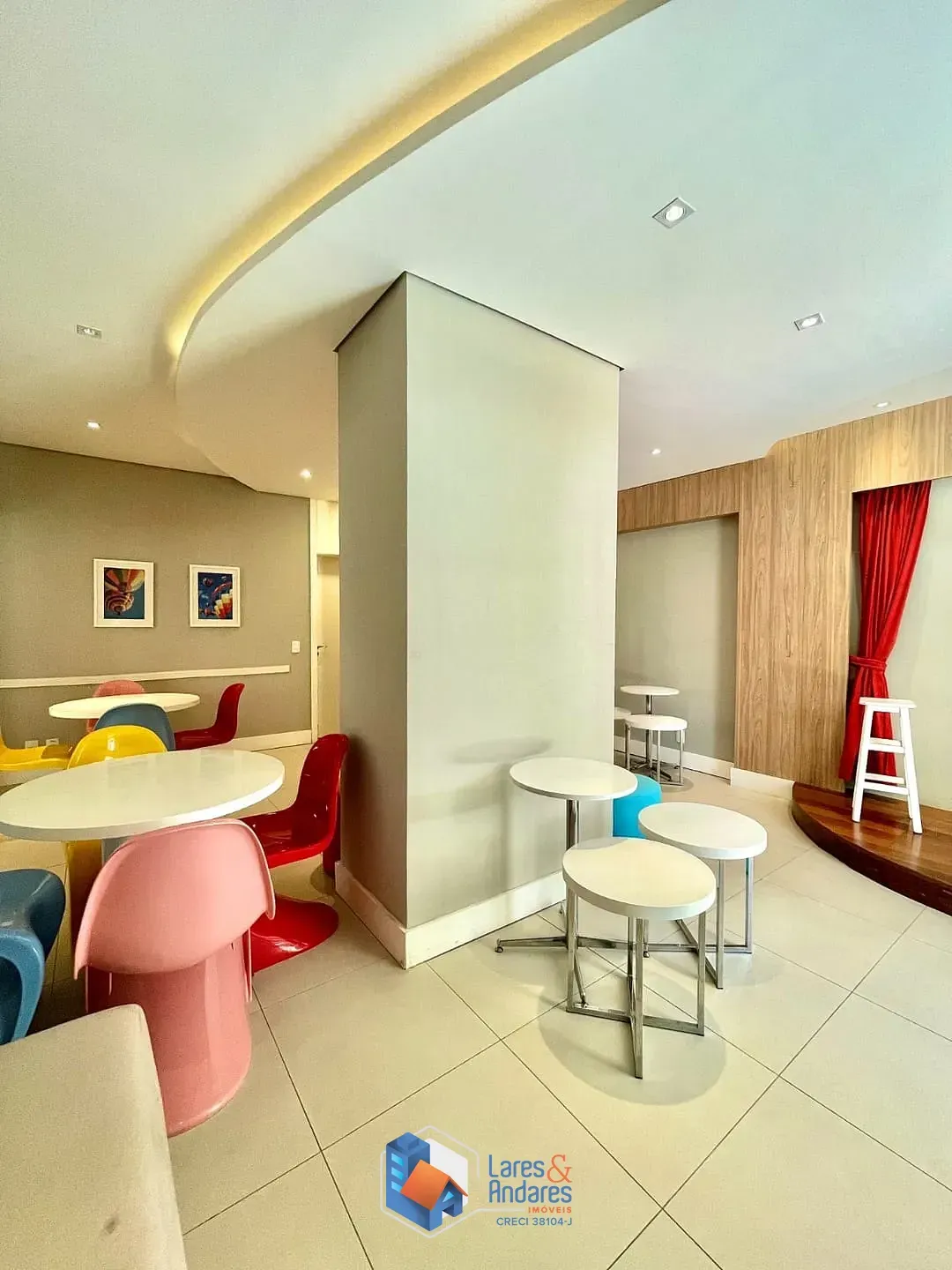Imagem Apartamento para venda em Aclimação com 2 quartos, sendo 1 suíte, 98m²