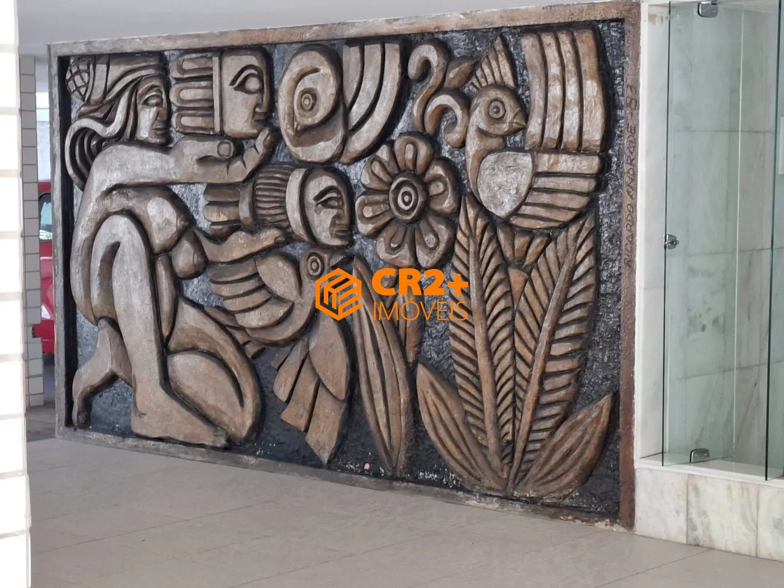 Imagem Vendo apartamento reformado em Boa Viagem com 121m² 03 quartos 01 suite 01 vaga