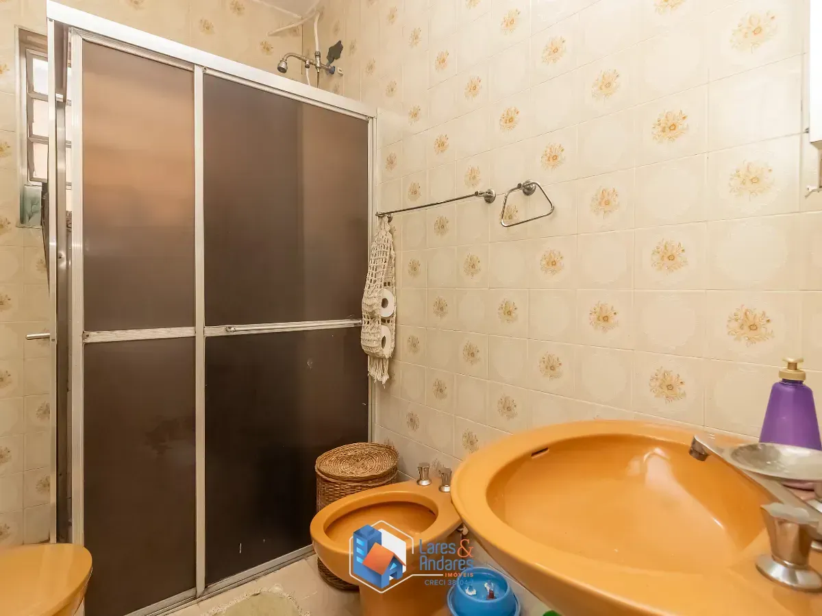 Imagem Sobrado para venda em Vila Ester (Zona Norte) com 3 quartos, sendo 1 suíte, 120m²