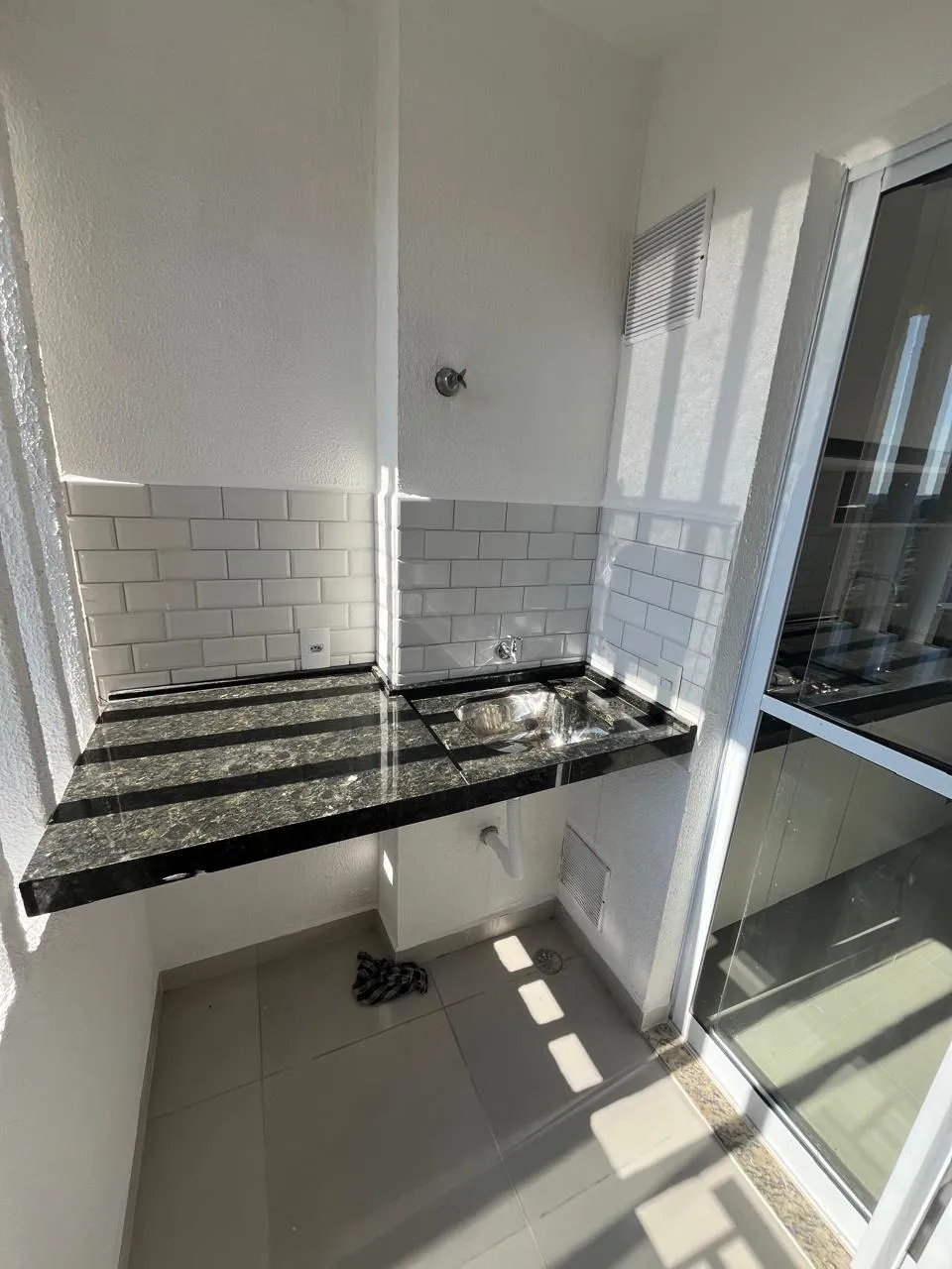 Imagem Apartamento à Venda no Brisa do Parque 3 | Vila Gabriel | 2 Quartos | Último Andar | 42,61m² | 1 Vaga