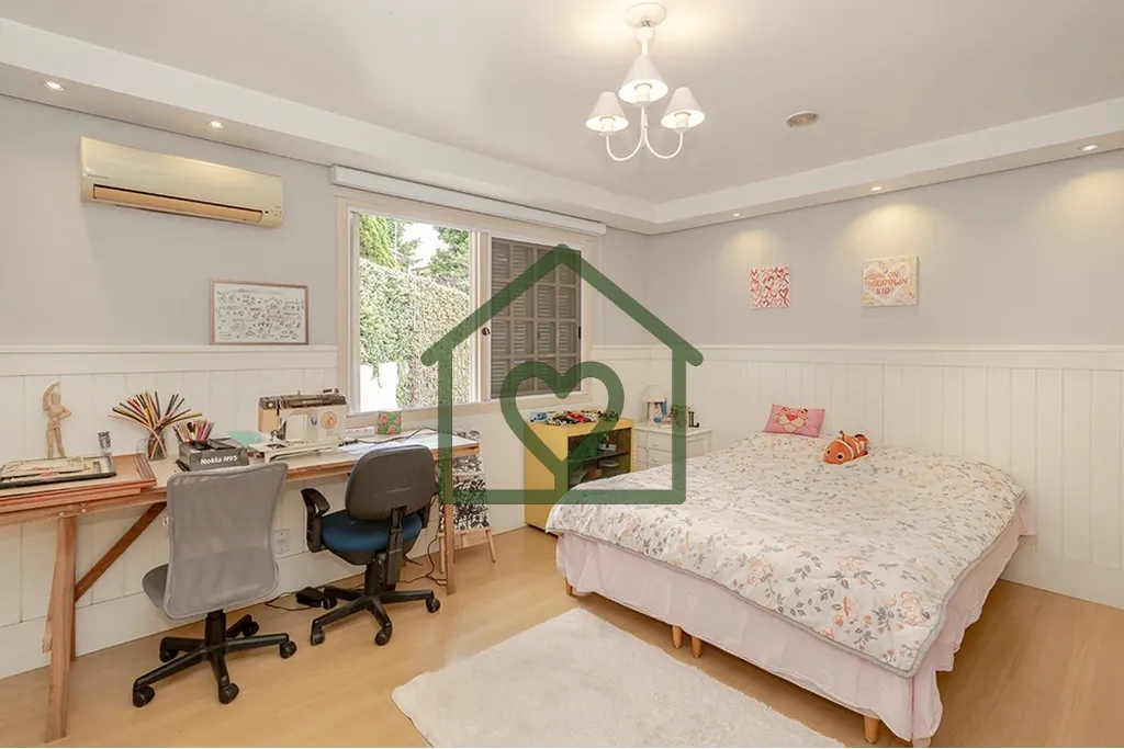 Imagem Realize seus sonhos nesta bela casa à venda em ótima condição no coração da área residencial ...