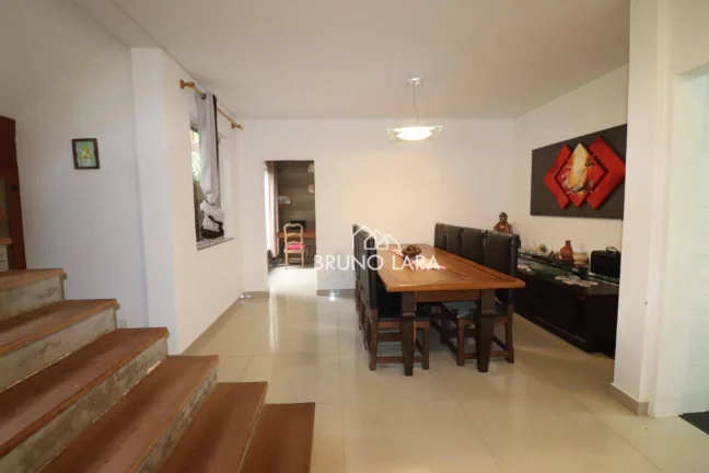 Imagem Casa à venda em Mário Campos Condomínio Serra dos Bandeirantes