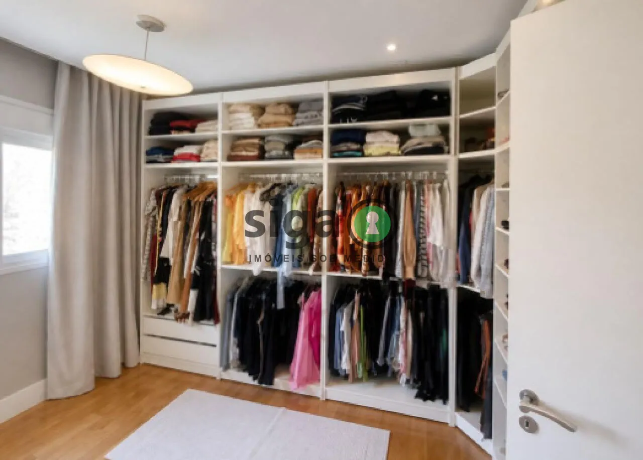 Imagem Apartamento á Venda no Parque Panamby , 247m2 com 4 quartos e 4 vagas