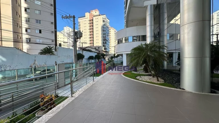 Imagem Apartamento com 2 dormitórios à venda, 65 m² por R$ 750.000,00 - Praia de Itapoã - Vila Velha/ES