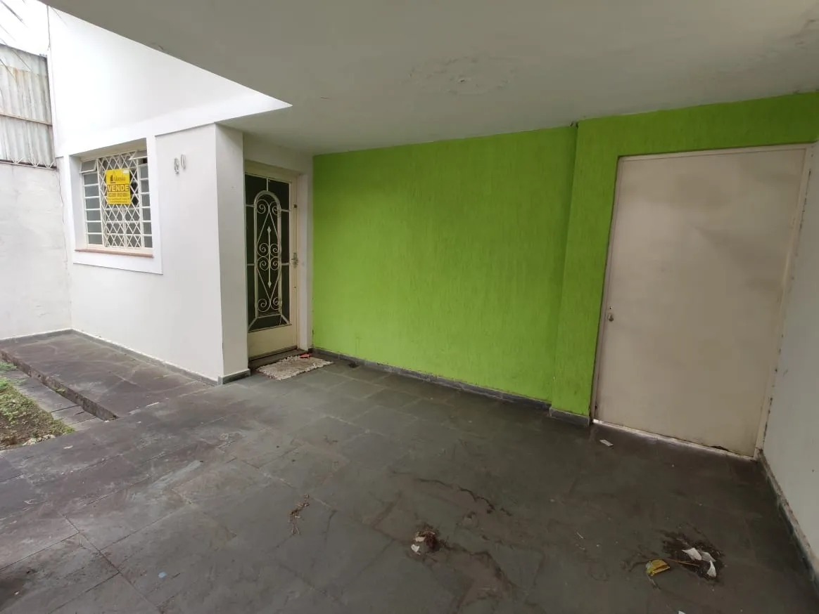Imagem Casa à venda 2 Quartos, 1 Vaga, 250M², Centro, Taubaté - SP