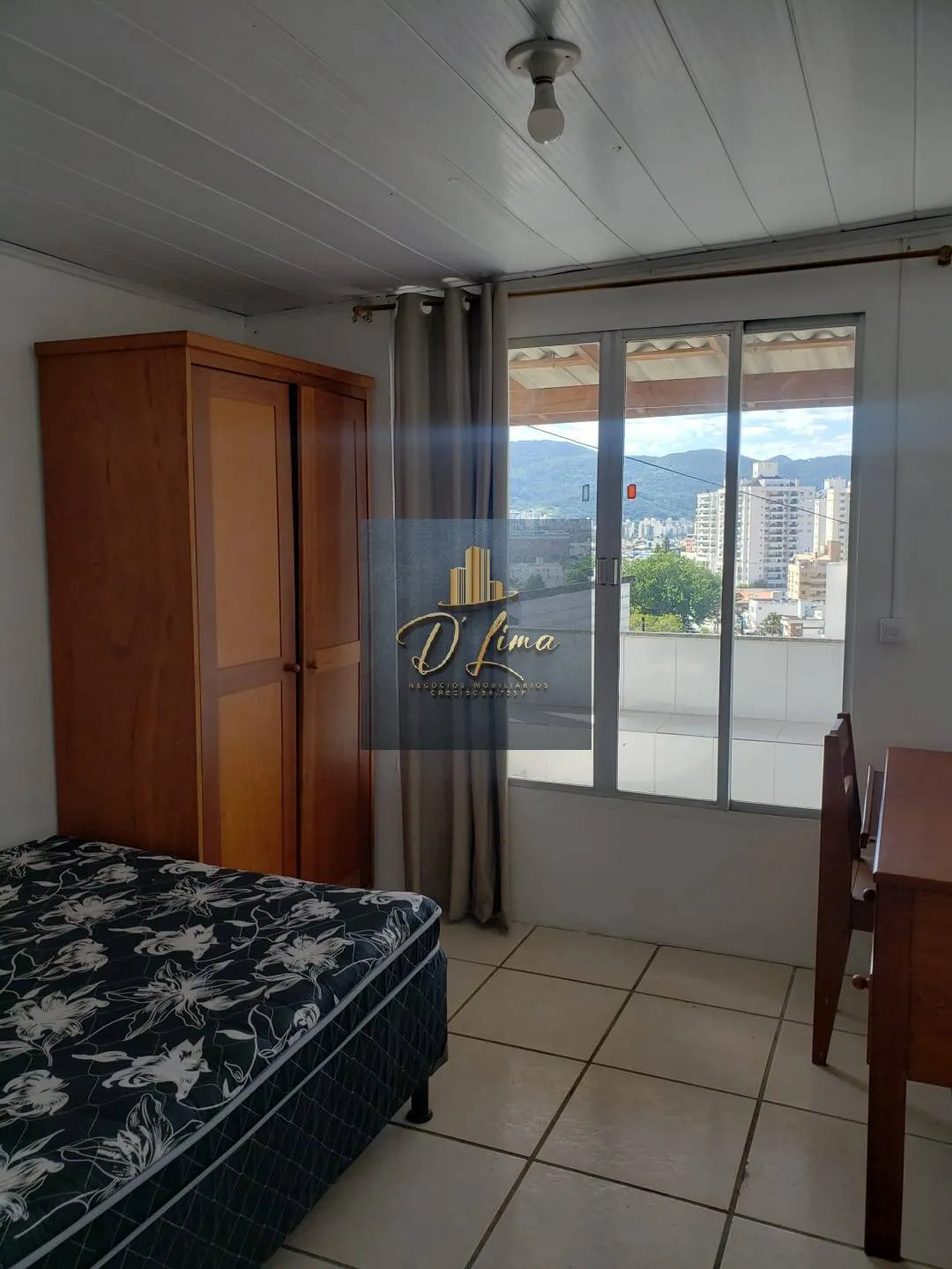 Imagem Prédio a venda com 17 apartamentos, na Trindade Florianópolis Sc
