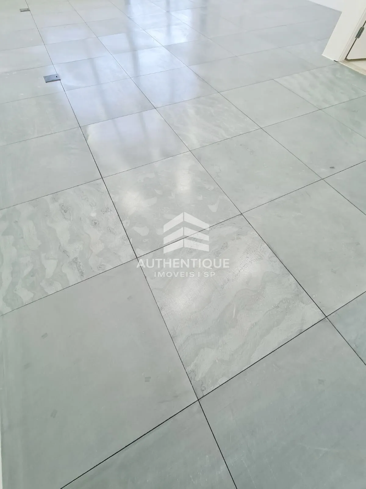 Imagem JURUBATUBA EMPRESARIAL CENTRO SBC - Sala Comercial no Centro de SBC à venda!
