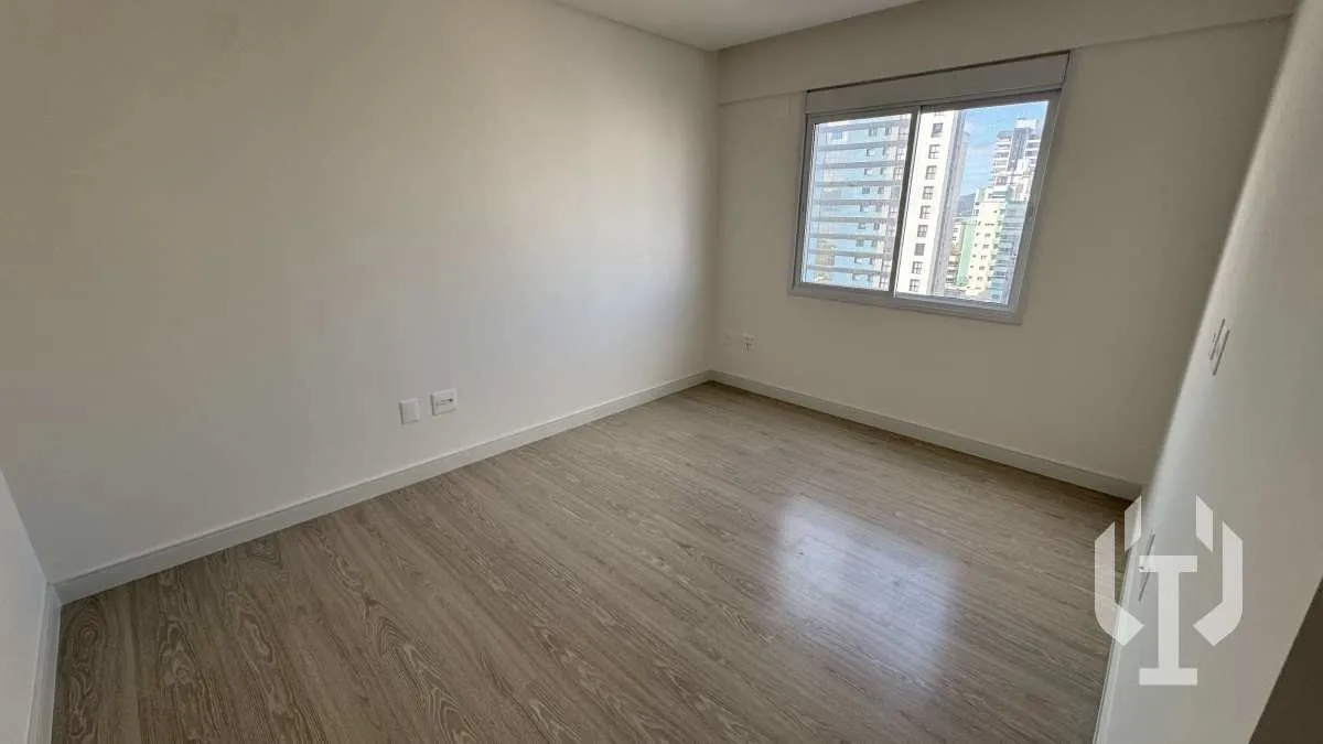 Imagem Apartamento à venda, no Grand Provence em Itapema, Meia Praia, com 4 quartos, 179,50m2