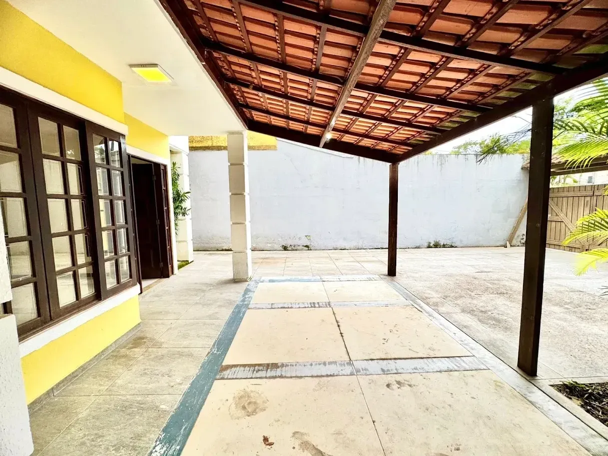 Imagem Casa de Condomínio com 4 Quartos à Venda, 120 m² em Vargem Grande - Rio de Janeiro