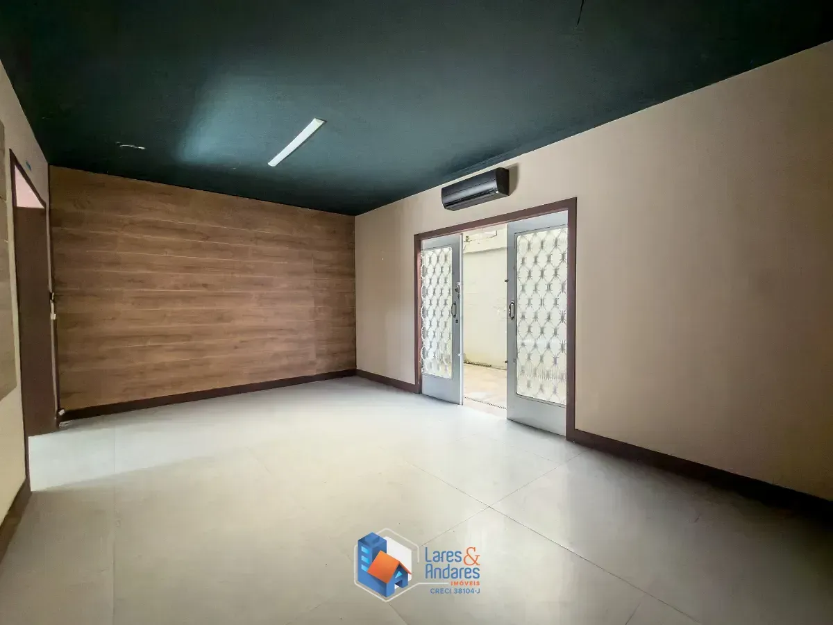 Imagem Casa comercial para venda em Sumaré, 351m²