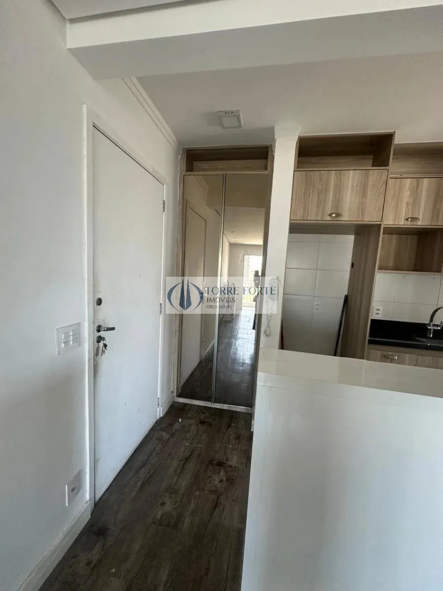 Imagem Lindo Apartamento com 3 dormitórios na Vila Ema