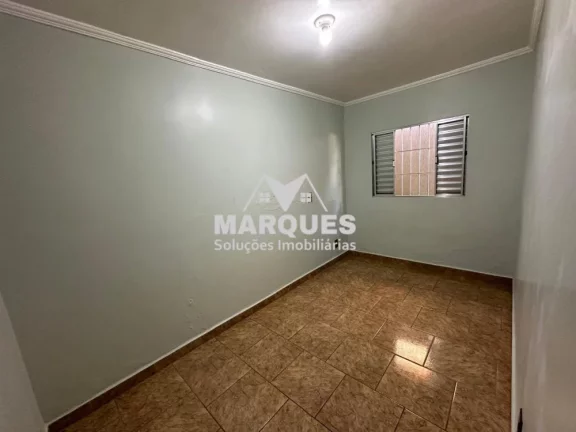 Imagem Imóvel c/ 2 casas em terreno de 435m2