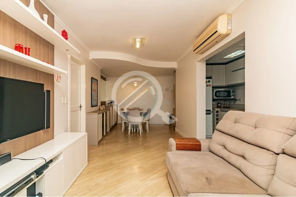 Imagem Apartamento amplo em andar alto com vista permanente e panorâmica da cidade, em rua arborizada e tr...
