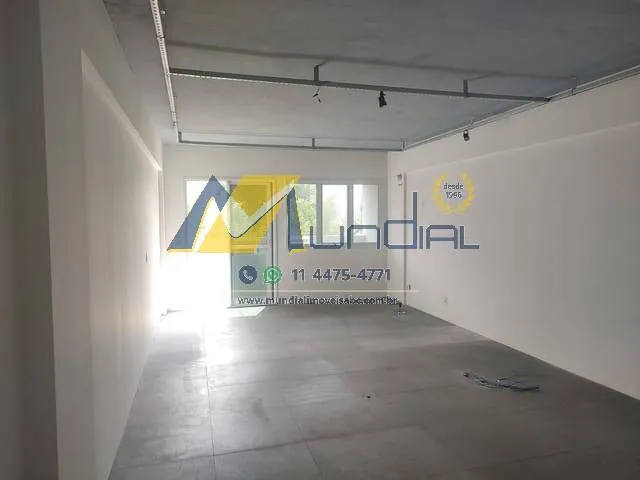 Imagem Sala comercial com sacada e vaga na Av. do Cursino - Saúde, São Paulo