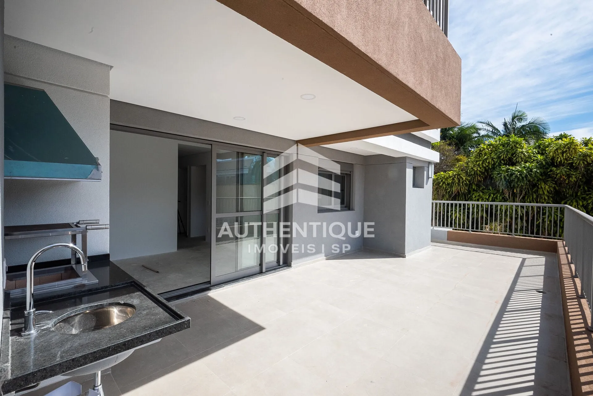 Imagem Exp Moema - Apartamento à venda em São Paulo/SP