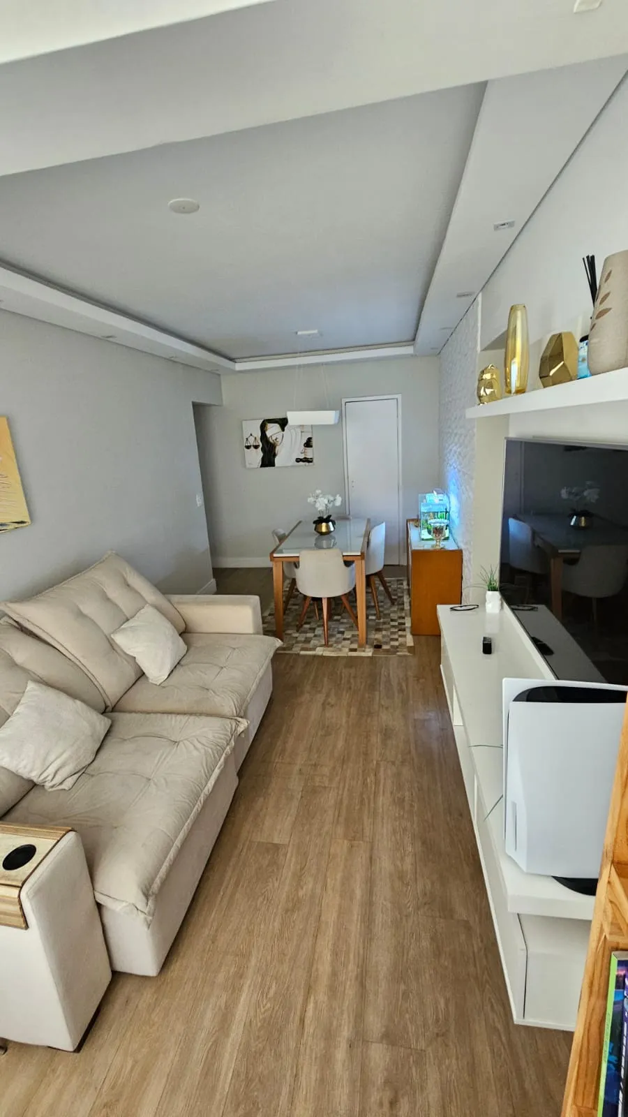 Imagem VENDO LINDO APARTAMENTO DE 03 DORMITORIOS NO BAIRRO CAMPO GRANDE!