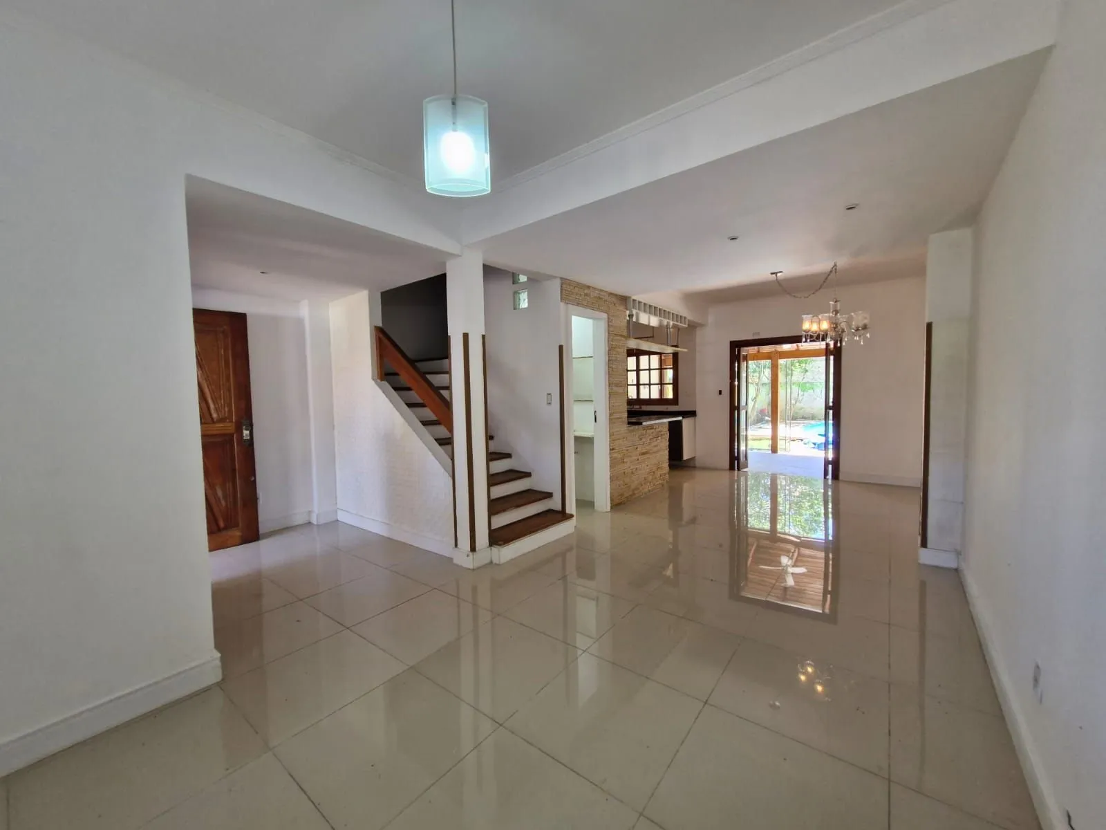 Imagem Casa 3 dormitórios Bairro Nonoai