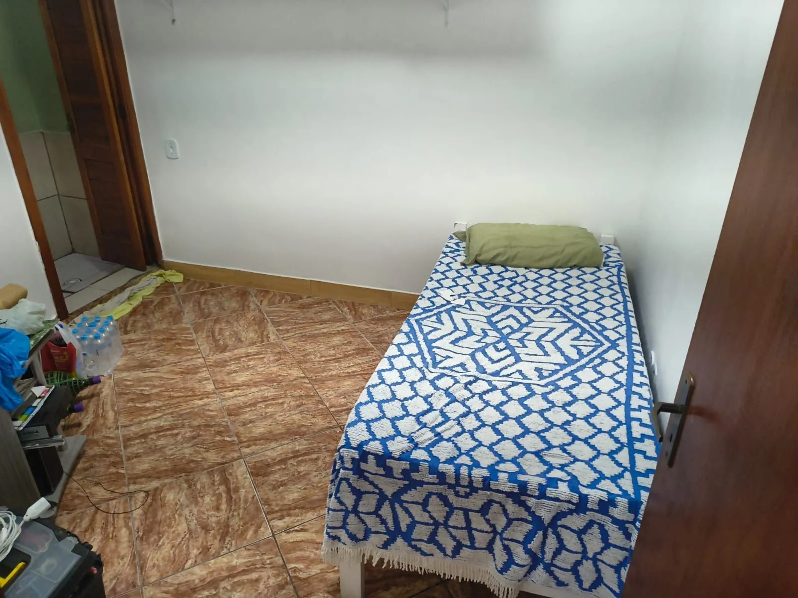 Imagem Casa com 2 vagas de garagem para carros pequenos