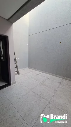 Imagem Sobrado à Venda na Vila Tolstói sendo 165M²