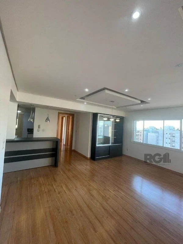 Imagem Excelente apartamento com 3 dormitórios, 2 vagas de garagem próximo ao Iguatemi