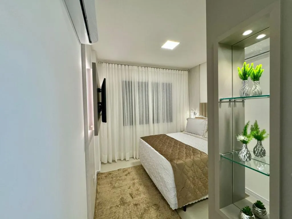 Imagem Apartamento 2 Dormitórios - Bairro Navegantes