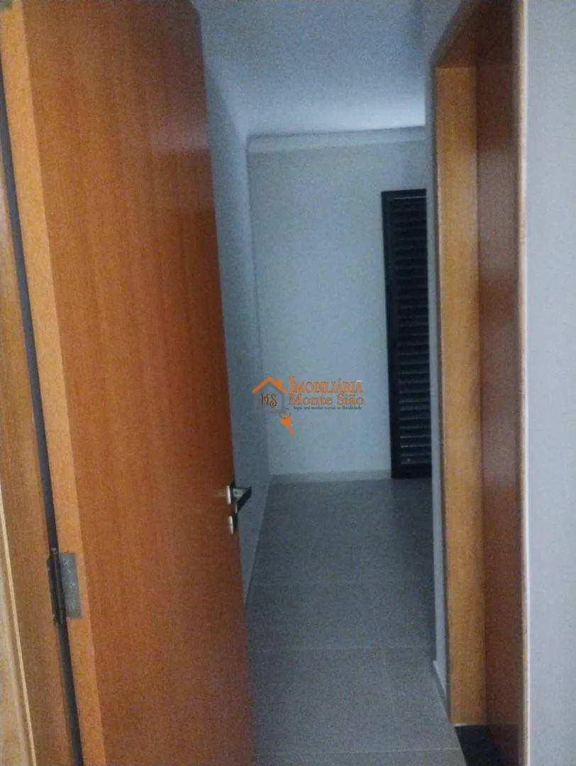 Imagem Sobrado com 3 dormitórios à venda, 180 m² por R$ 1.278.000,00 - Jardim Santa Mena - Guarulhos/SP