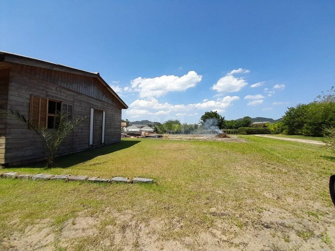 Imagem SÍTIO DENTRO DE PORTO ALEGRE 6.629,10 metros quadrados de área no bairro Campo Novo.
