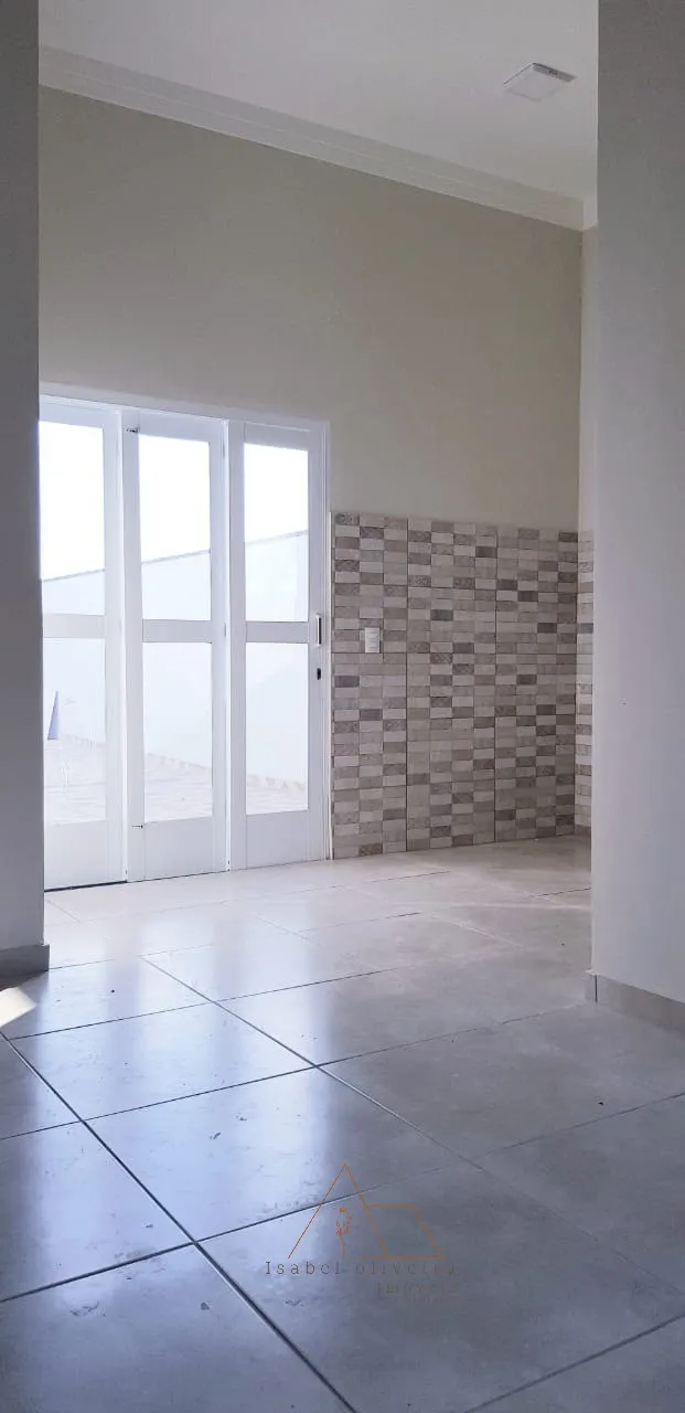 Imagem Excelente oportunidade: Casa à venda em Itu-SP, Vila Lucinda/Romana, 3 quartos, 1 suíte, 1 sala, 2 banheiros, 2 vagas, 81,60m².