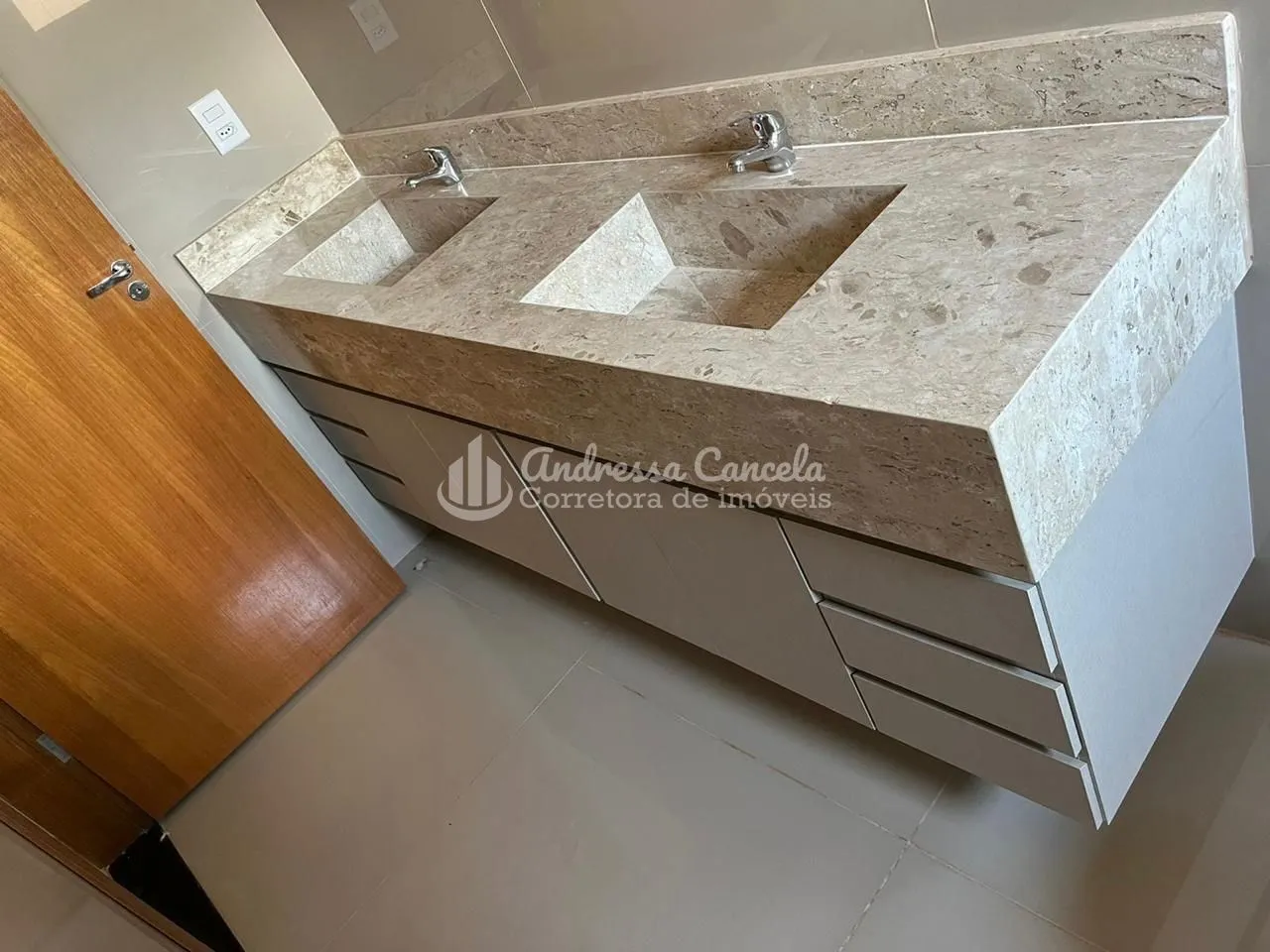 Imagem Bella Vitta Monte Líbano - Casa com 3 dormitórios à venda, 170 m² por R$ 730.000,00 - Condomínio Bella Vitta - Bady Bassitt/SP