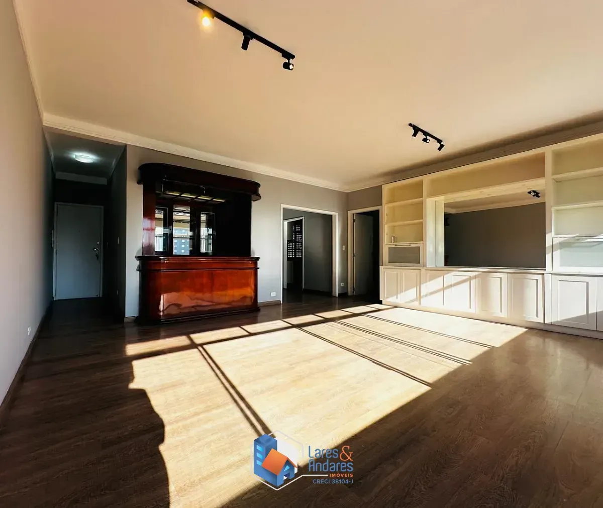 Imagem Apartamento para venda em Vila Mariana com 3 quartos, sendo 1 suíte, 176m²
