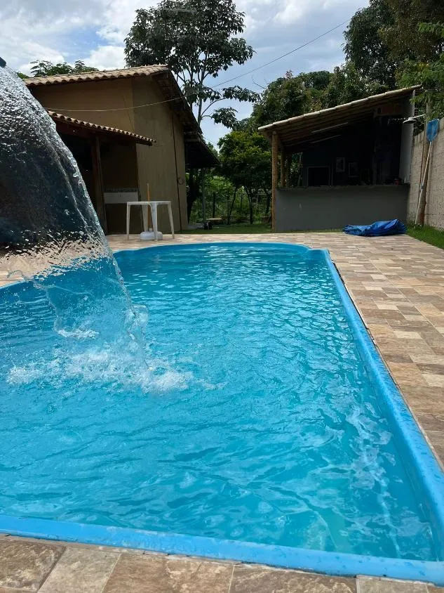 Vendo uma linda chácara em Esmeraldas/MG com 1.100 m² de área