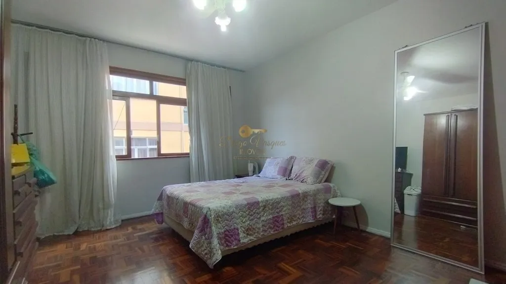 Imagem Casa em Condomínio para Venda em Teresópolis / RJ no bairro Agriões