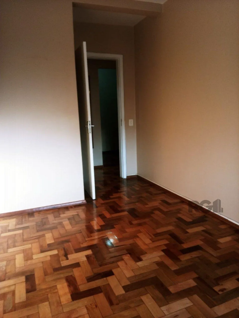 Imagem Apartamento 2 quartos, 2 banheiros e garagem na Cidade Baixa.