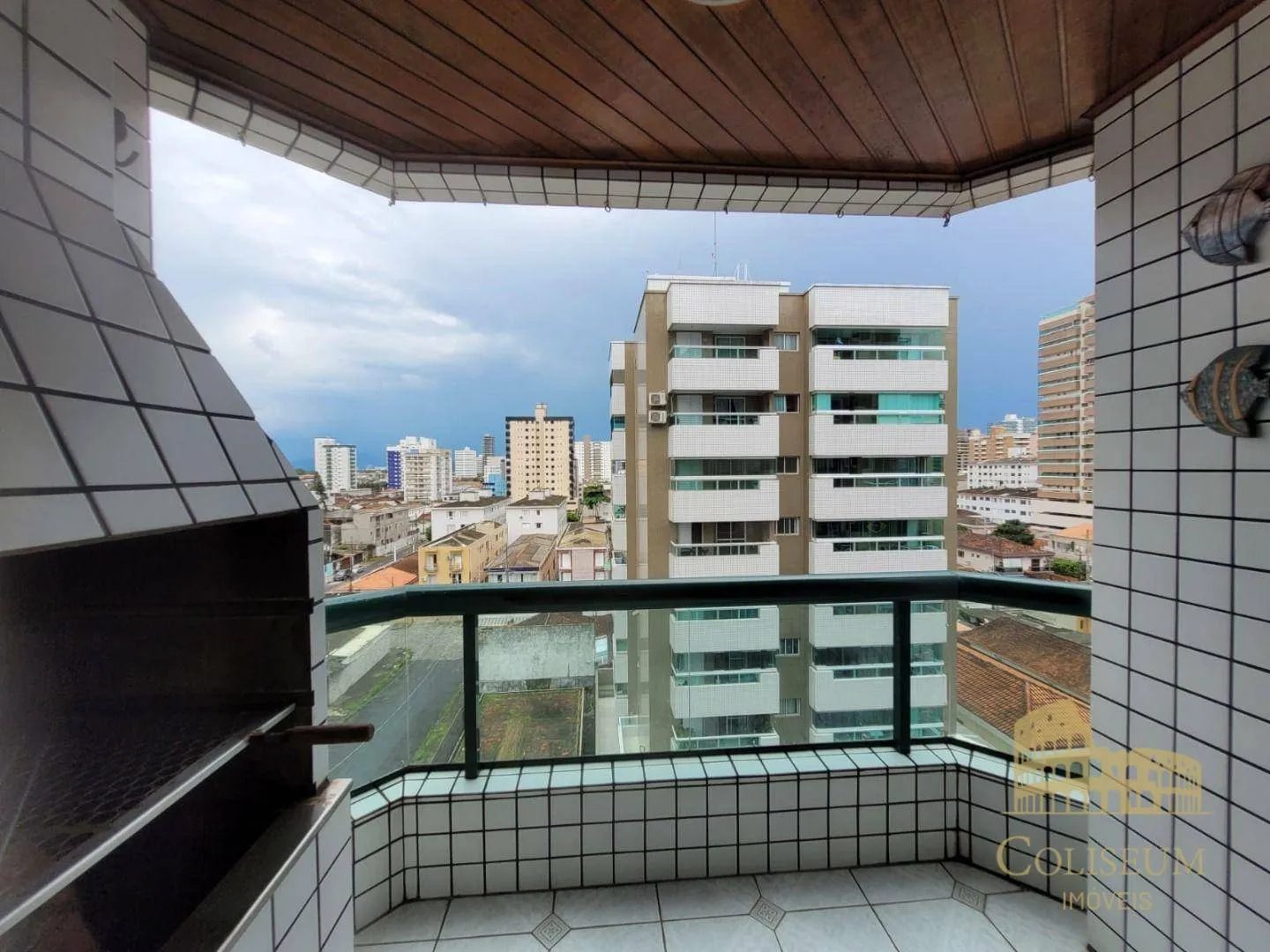 Imagem Apartamento com 2 dormitórios para alugar, 75 m² por R$ 3.500,00/mês - Vila Guilhermina - Praia Grande/SP