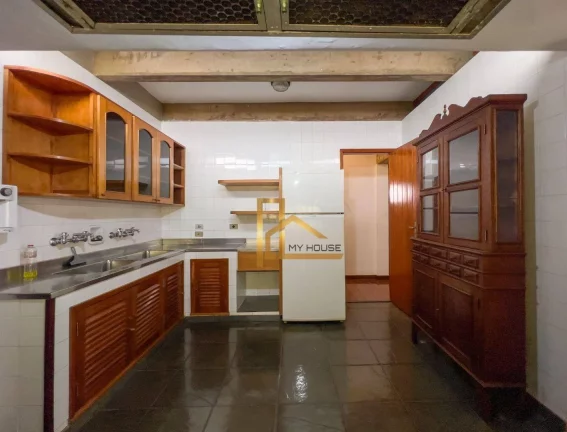 Imagem Casa com 4 suítes, vista livre para as montanhas e lazer completo - A 12 minutos do centro de Teresópolis