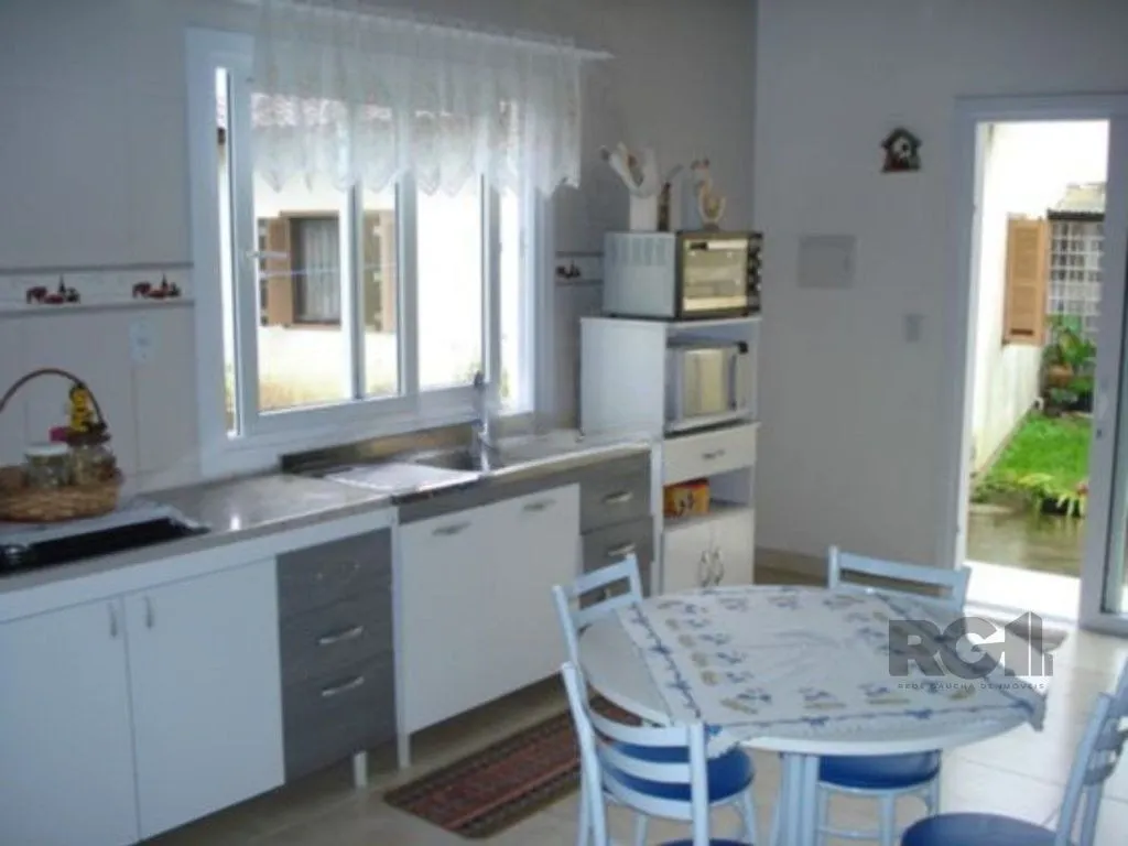Imagem Casa 3 dorms à venda Rua Adão Pinheiro da Silva, Ipanema - Porto Alegre