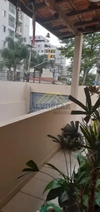 Imagem Oportunidade Imperdível: Venda de 02 Imóveis em Excelente Localização.