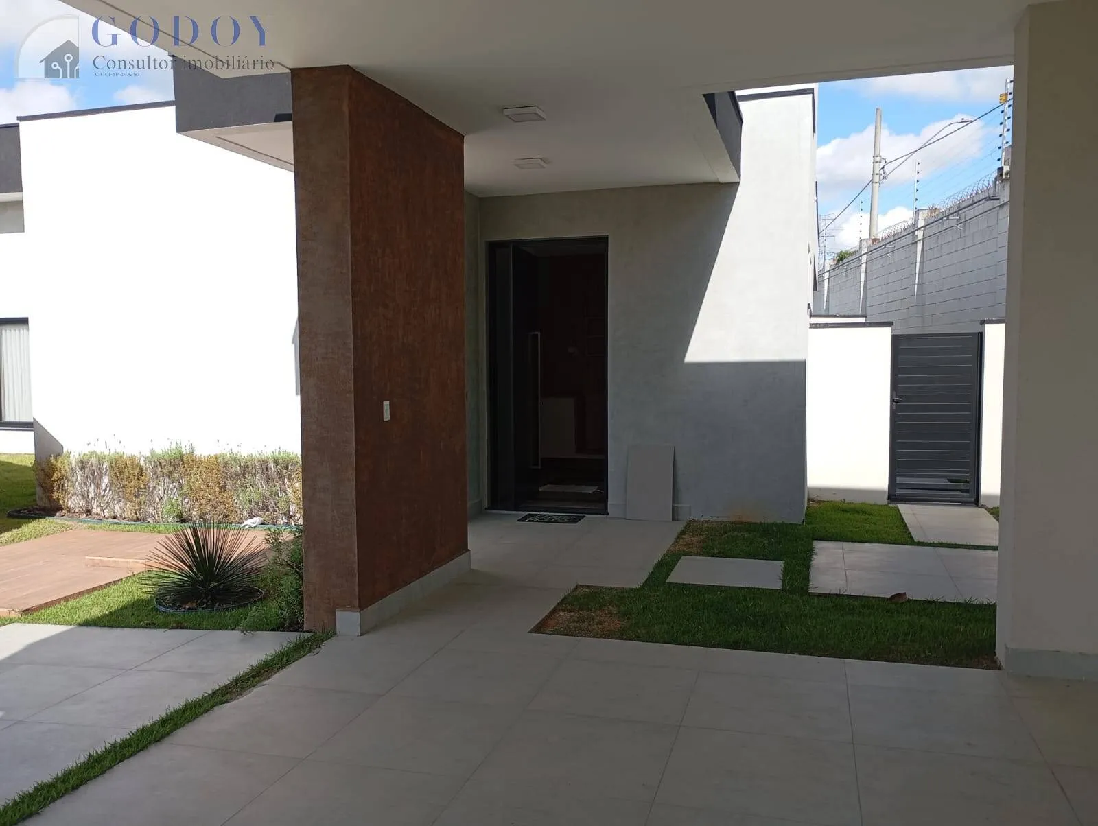 Imagem Exclusiva Casa Térrea - Conforto, Sofisticação e Amplo Terreno
